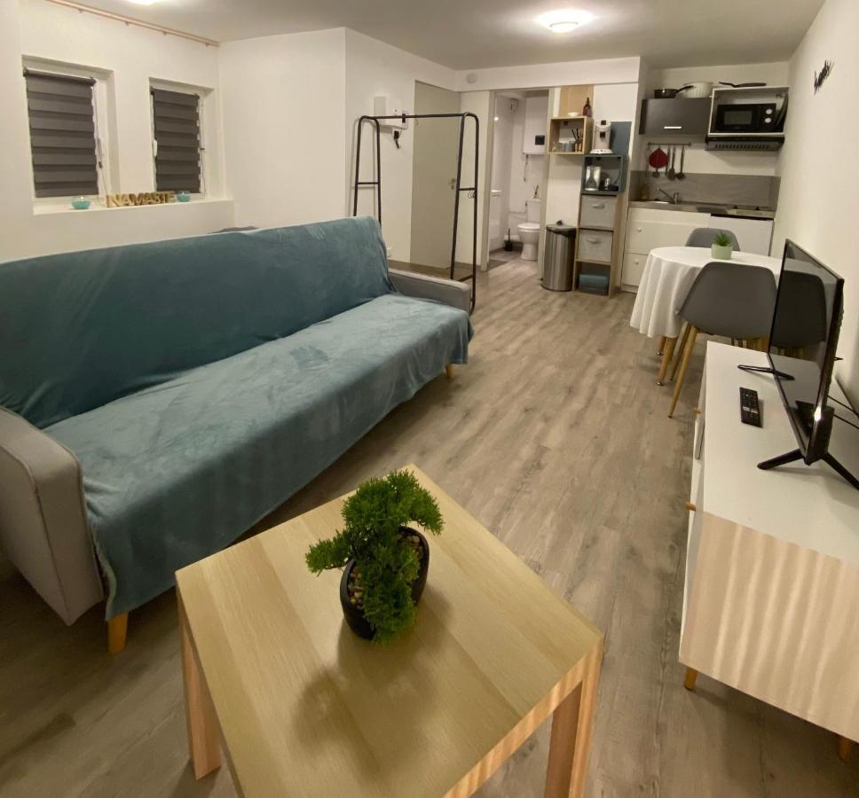 Studio Confortable Au Centre De Manosque Dış mekan fotoğraf